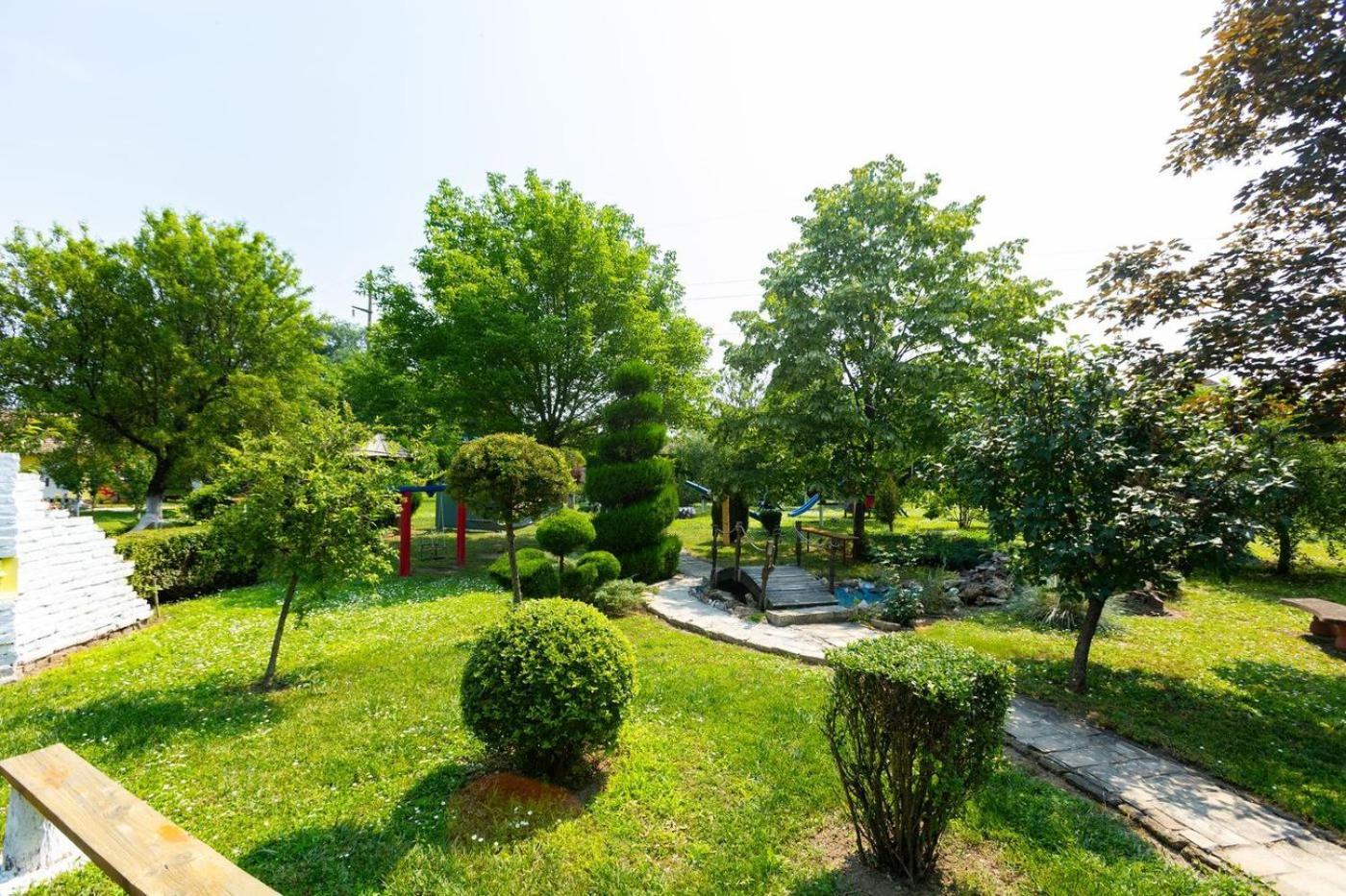 Salas Vujic Bečej Exterior foto